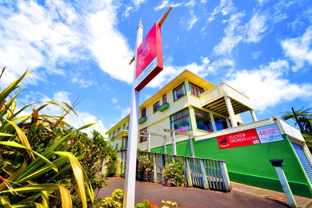 Ducks & Drakes Boutique Motel & Backpackers New Plymouth Zewnętrze zdjęcie