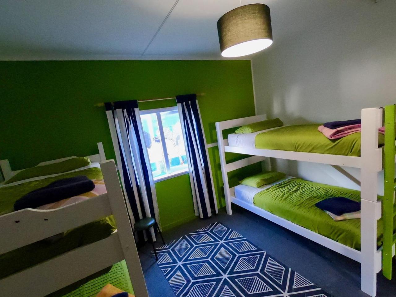 Ducks & Drakes Boutique Motel & Backpackers New Plymouth Zewnętrze zdjęcie